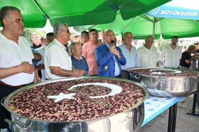 Manisa'da aşure bereketi