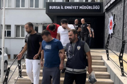 Bursa'da şafak baskını: 21 gözaltı