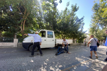 Budadığı ağaçtan düşen belediye işçisinin ayağına demir saplandı