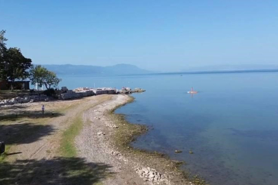 İznik Gölü’nde tehlikeli görüntü