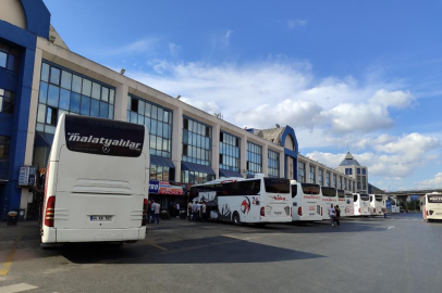 Uzmanlar uyarıyor: "Esenler Otogarı’nın boşaltılması lazım"