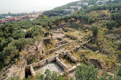 Myrleia Antik Kenti Arkeoplarkı’na Tarihi Kentler Birliği’nden ödül