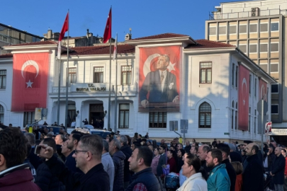 9'u 5 geçe Bursa'da hayat durdu