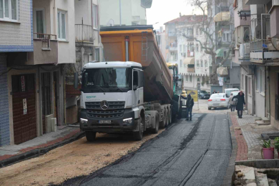 Gemlik'te Alemdar caddesi yenileniyor